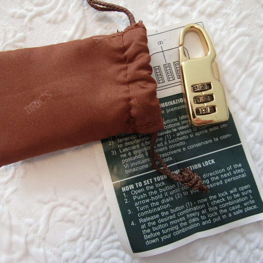 BRICS Gold Toned Lock Padlock with Storage Bag & Instructions--New & Unused!